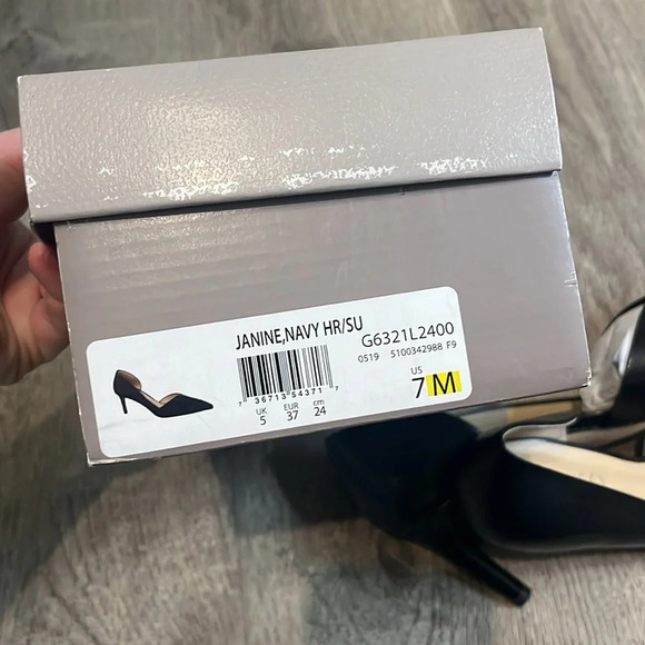 Franco Sarto Janine Navy Leather Suede Pumps NWT - Picture 7 of 7